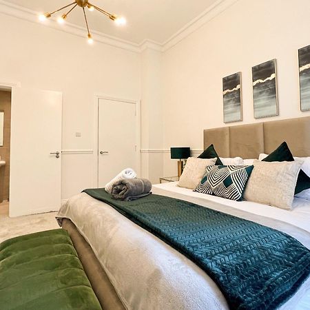 Large Blythswood Residence Glasgow Room photo