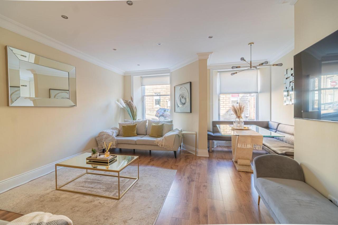 Large Blythswood Residence Glasgow Room photo