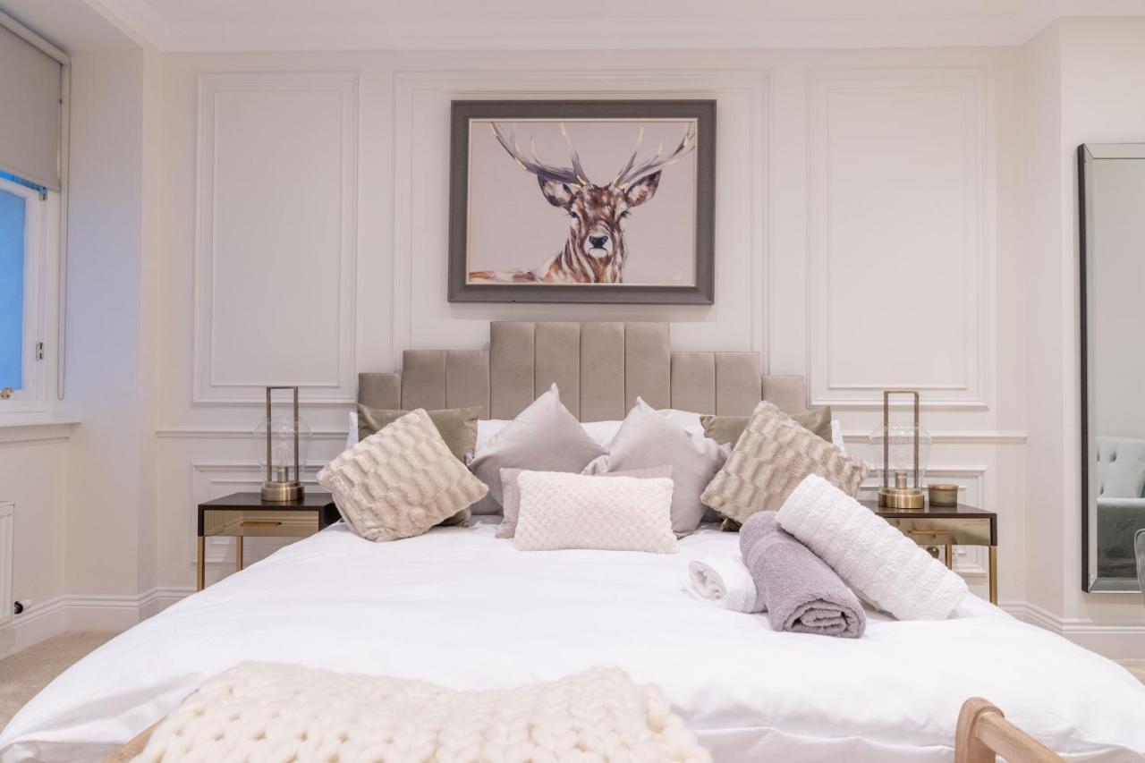 Large Blythswood Residence Glasgow Room photo