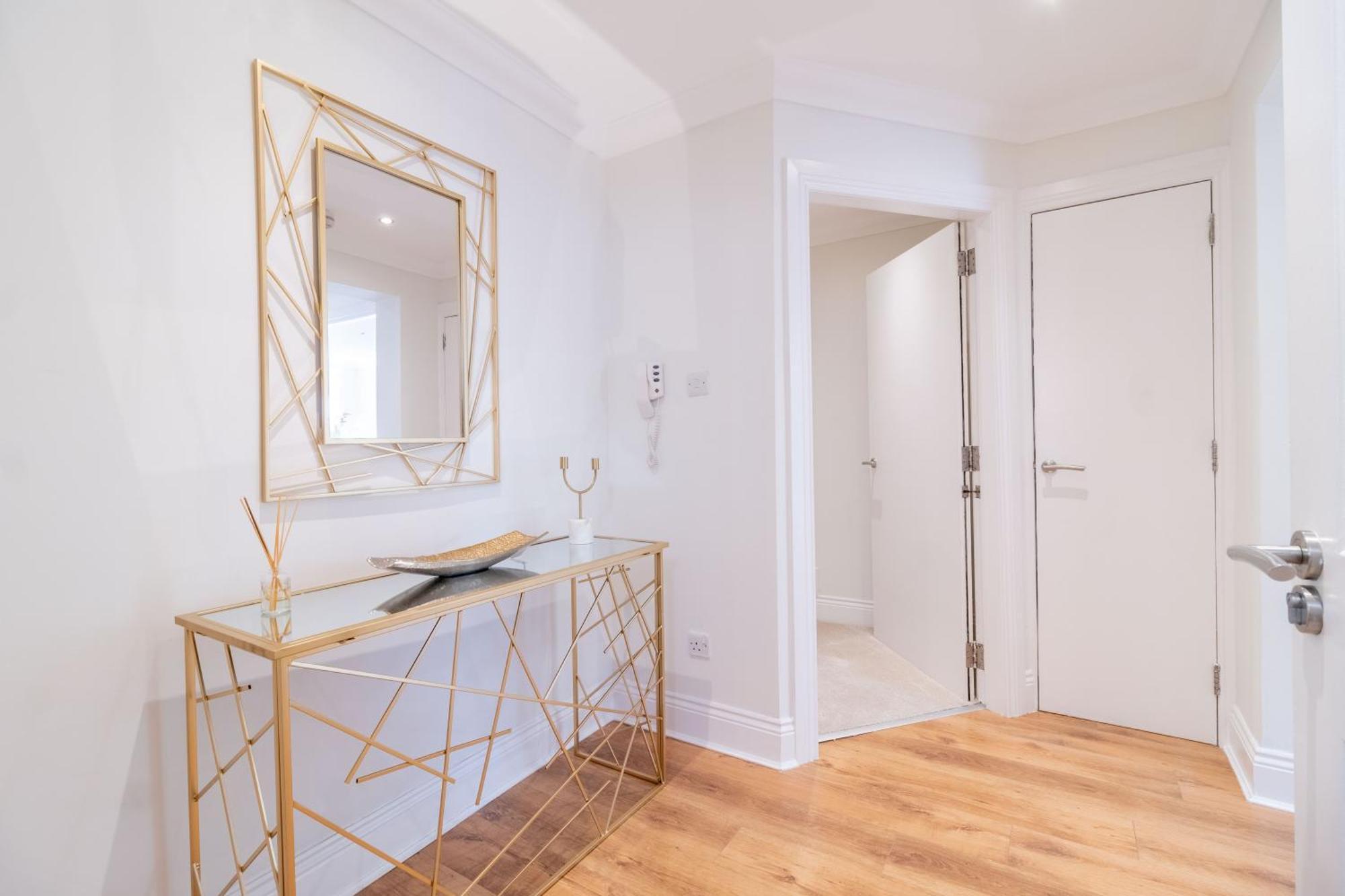 Large Blythswood Residence Glasgow Room photo